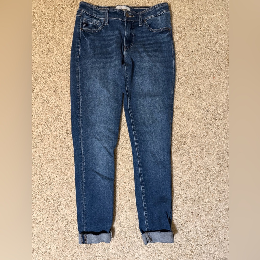 Women’s KanCan Jeans size 4 like new!